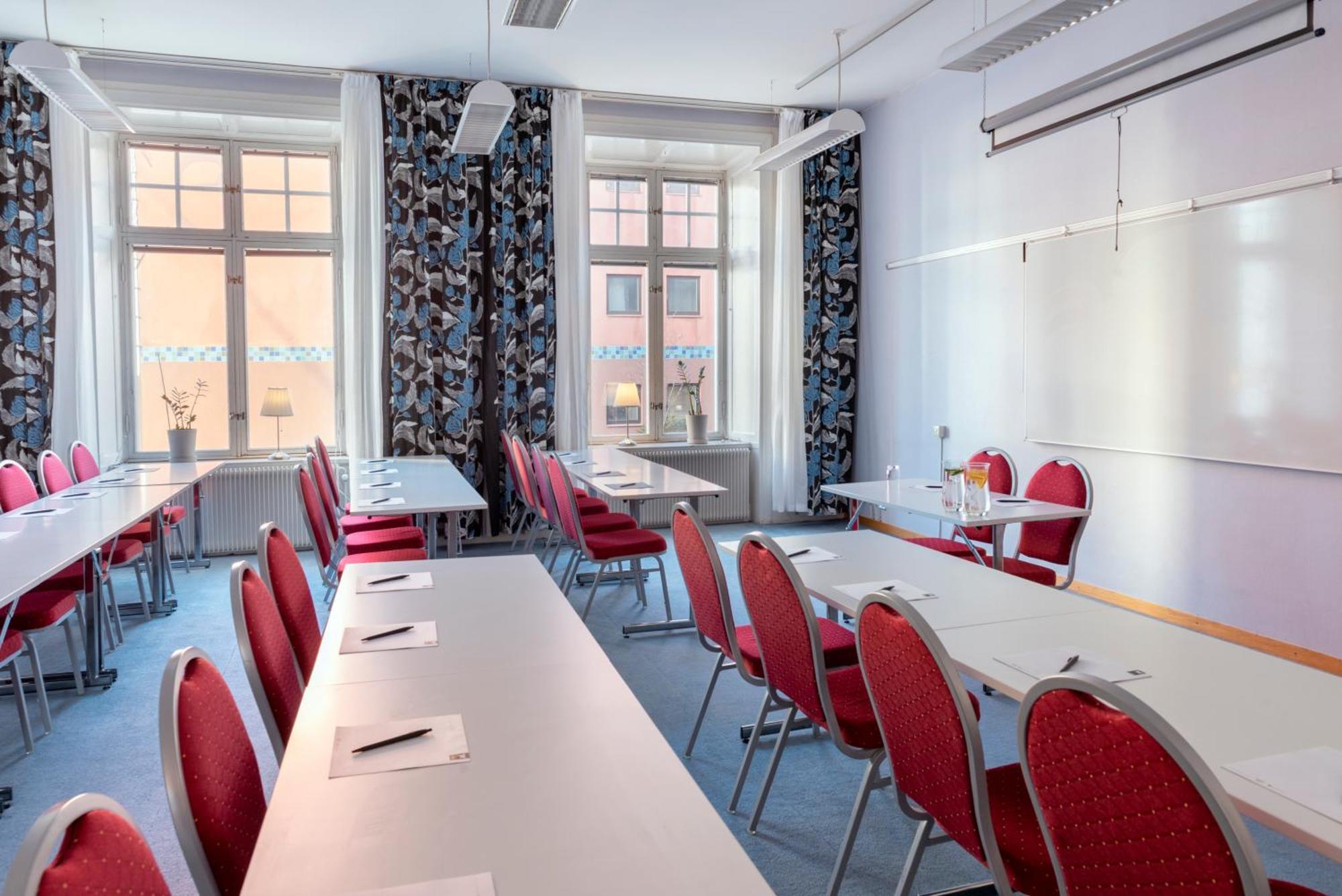 First Hotel Statt Oernskoeldsvik Εξωτερικό φωτογραφία
